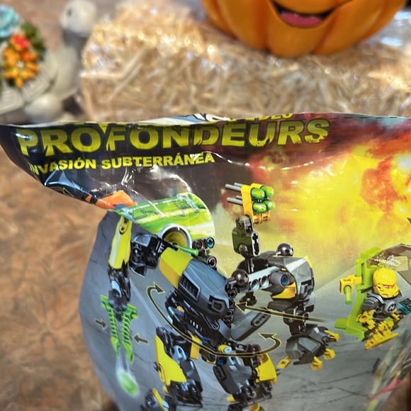 Lego HeroFactory Profounders Sub Terrania Biotanicals Toy - Picture 4 of 8